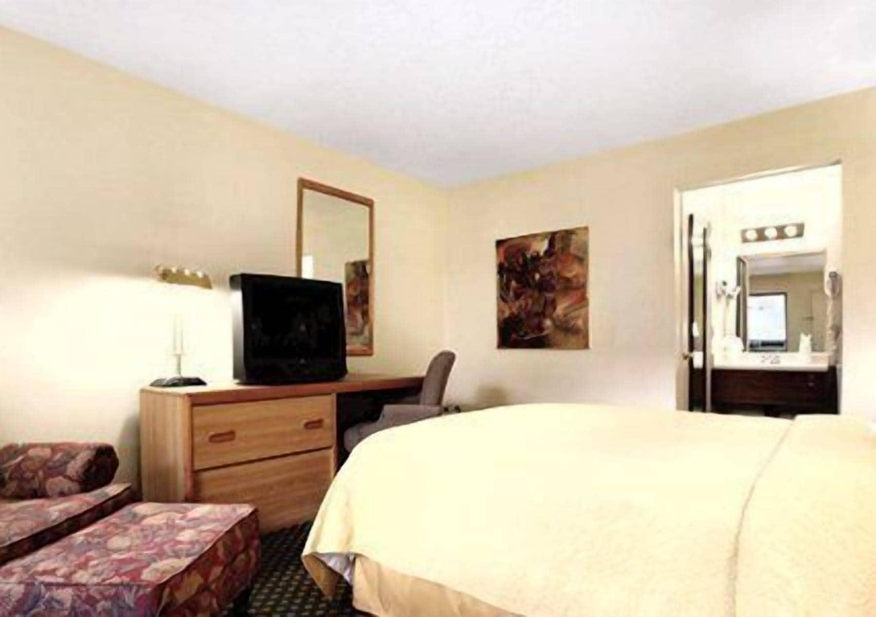 Quality Inn Oakland Airport Exterior foto