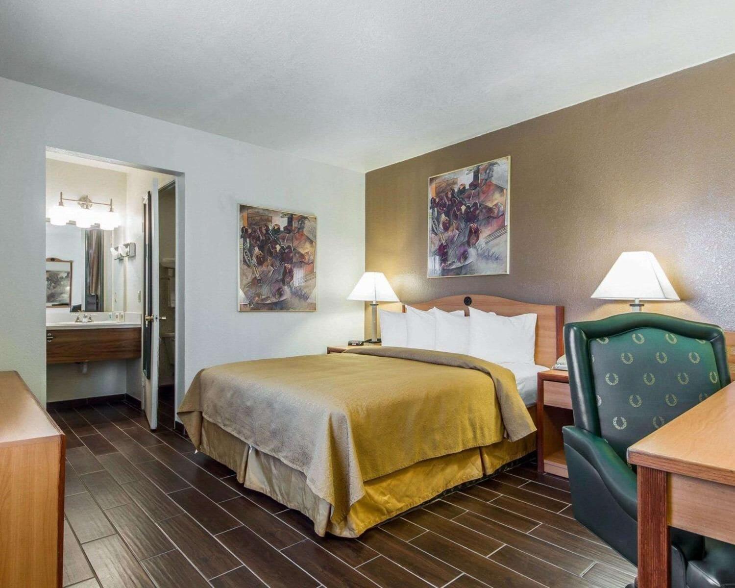 Quality Inn Oakland Airport Exterior foto