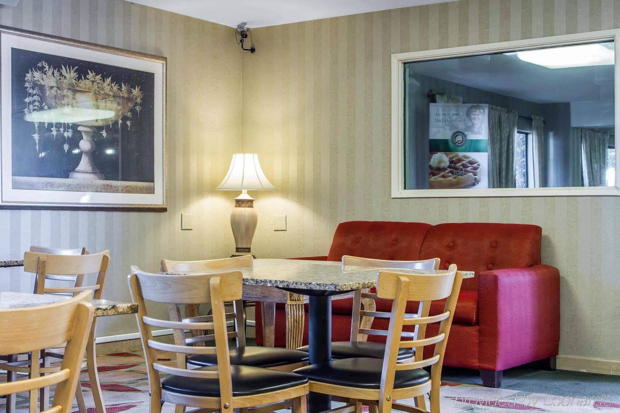 Quality Inn Oakland Airport Exterior foto