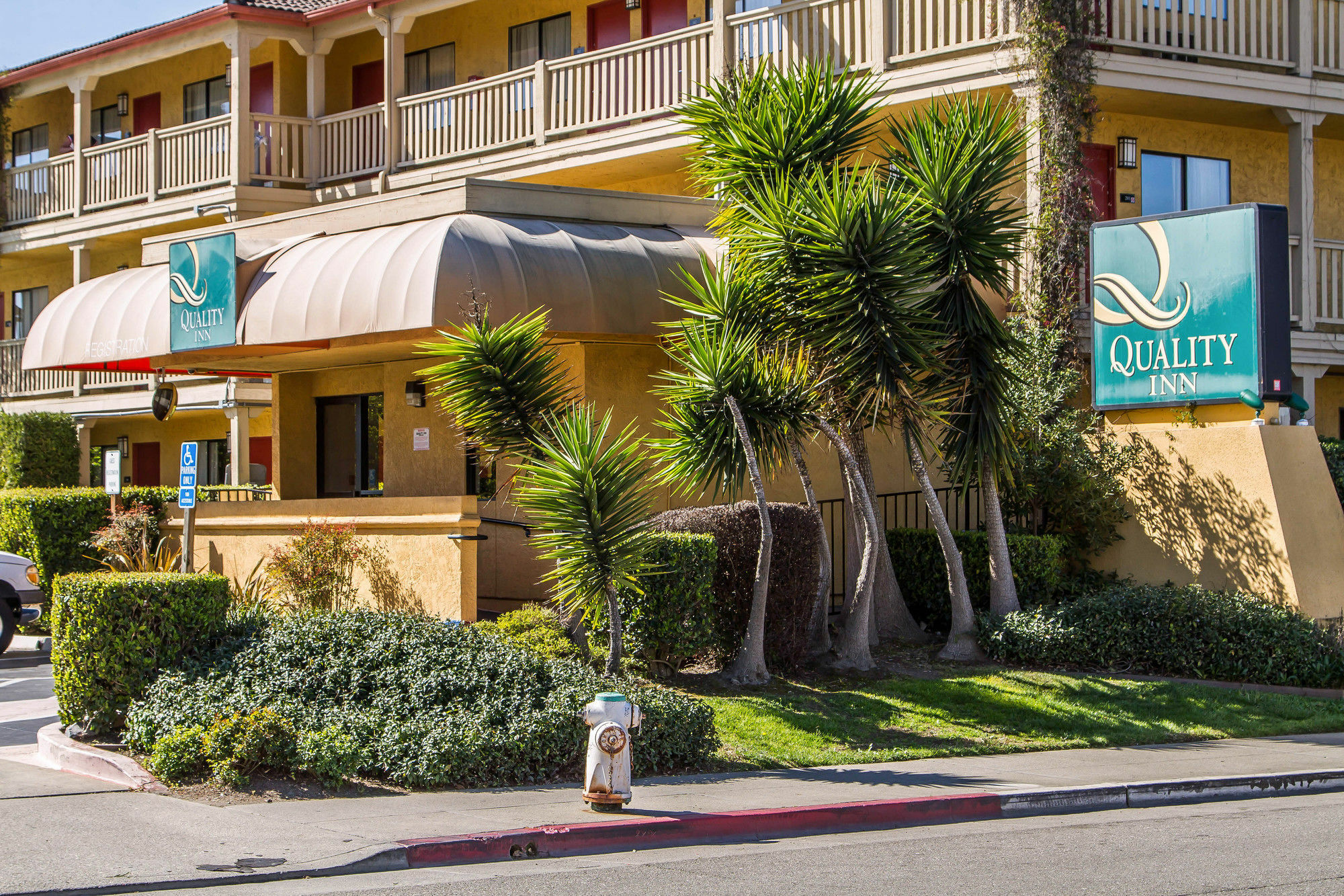 Quality Inn Oakland Airport Exterior foto